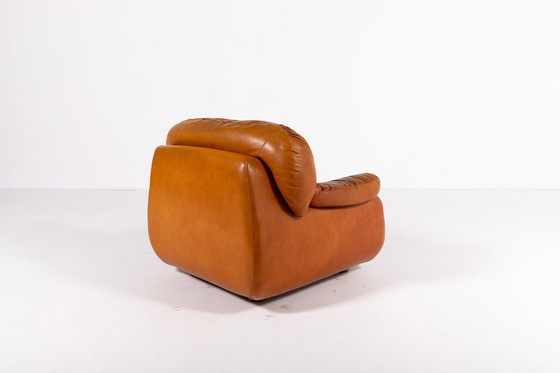 Image 1 of 1970'S Sculpturale Italiaanse moderne lounge fauteuil van Arcangelo Rossi