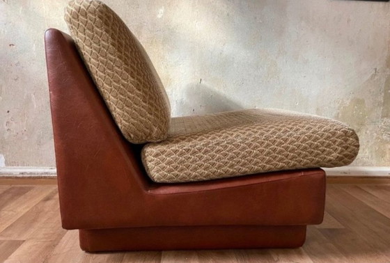 Image 1 of 70’S Zitmodule