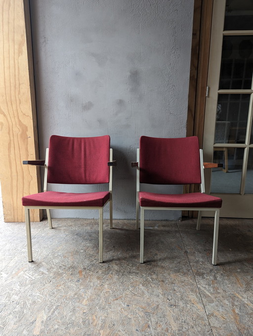 2x Gispen Fauteuils