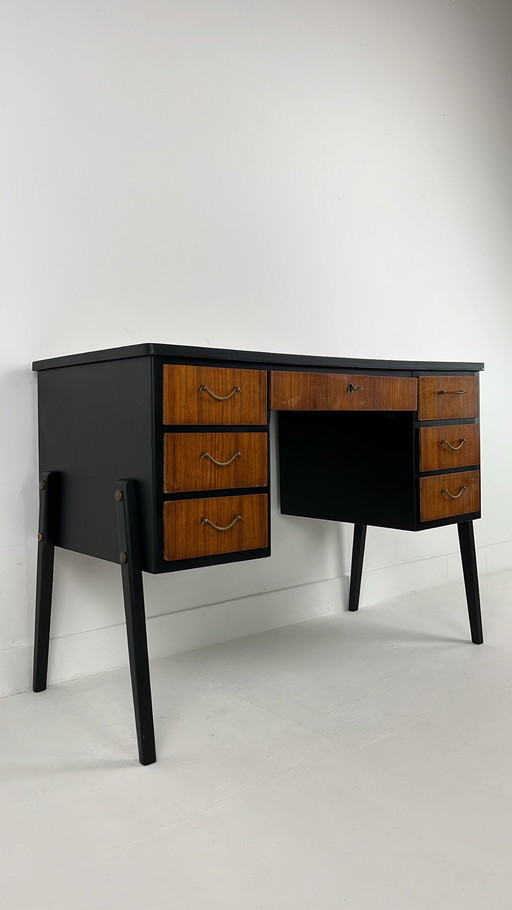 Zweeds vintage teak fineren bureau