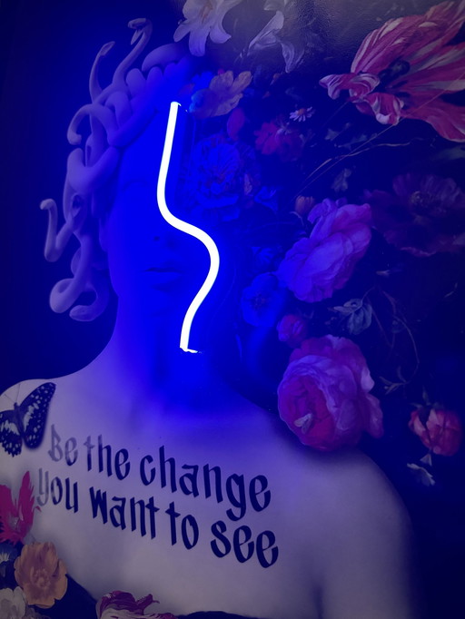 Ledmansion Medusa Neon Blauw Popart Muurkunst Led Lamp