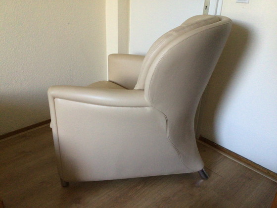 Image 1 of Leolux Fauteuil Excalibur + Hocker