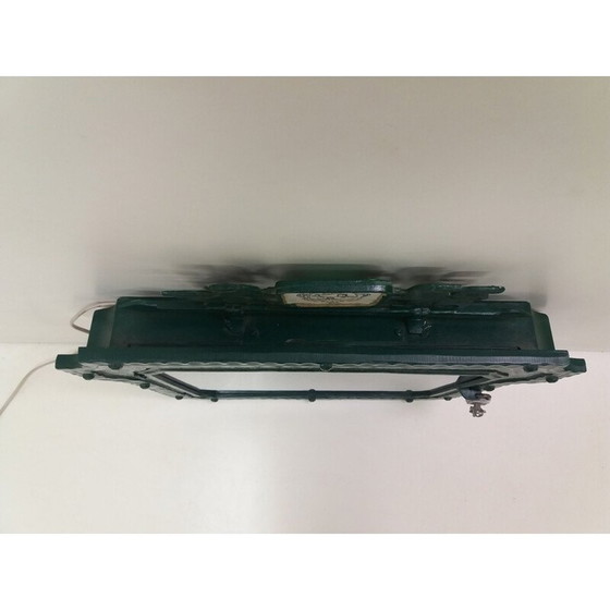 Image 1 of Vintage gietijzeren vitrinekast, Tsjechoslowakije 1920