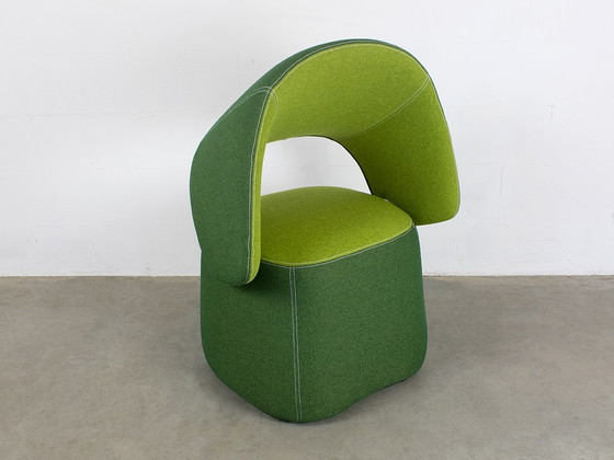 Image 1 of Haworth Openest Fauteuil annex pouf Chick design Patricia Urquiola