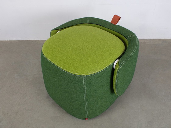 Image 1 of Haworth Openest Fauteuil annex pouf Chick design Patricia Urquiola