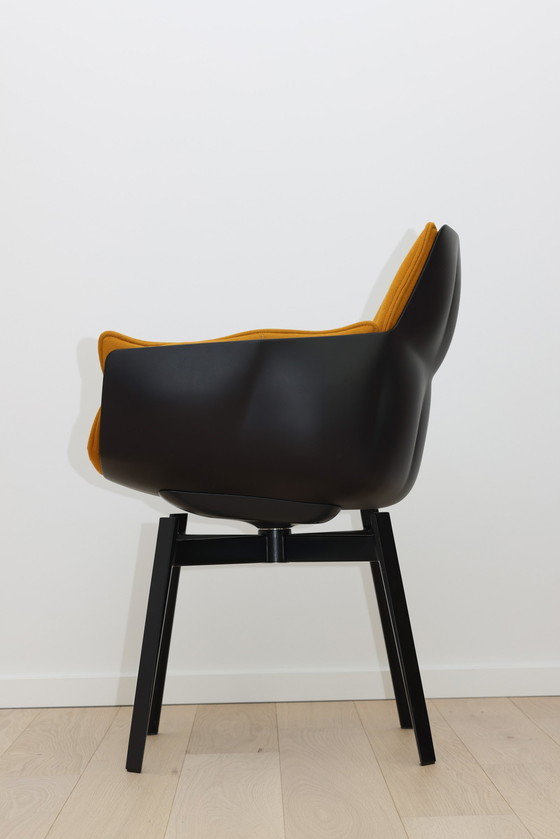 Image 1 of 4x B&B Italia Husk draaistoelen