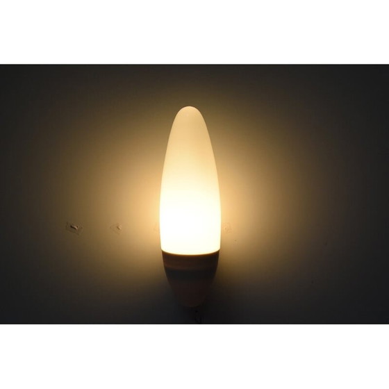 Image 1 of Mid-eeuwse bakelieten en glazen wandlamp, Tsjecho-Slowakije 1960