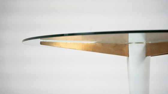 Image 1 of Mid Century Moderne Eettafel, Carrara Marmer, Brons en Glas, Italië, 1950S - 2 Beschikbaar