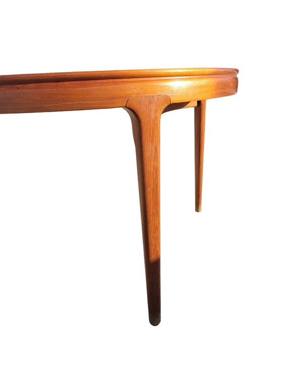 Image 1 of SamCom B Teak Tafel