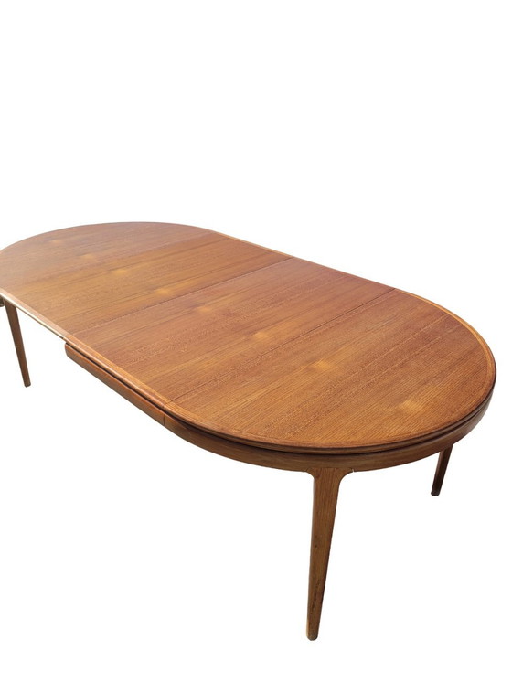 Image 1 of SamCom B Teak Tafel