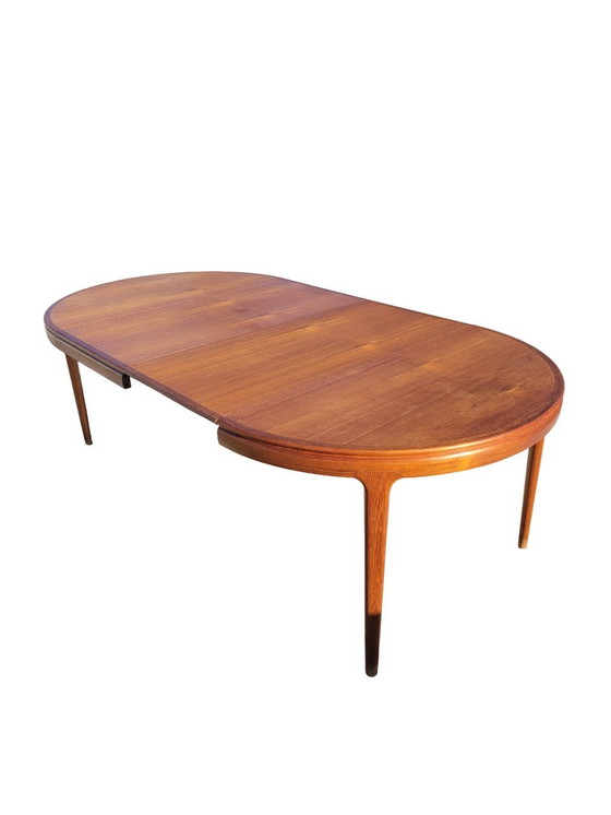 Image 1 of SamCom B Teak Tafel