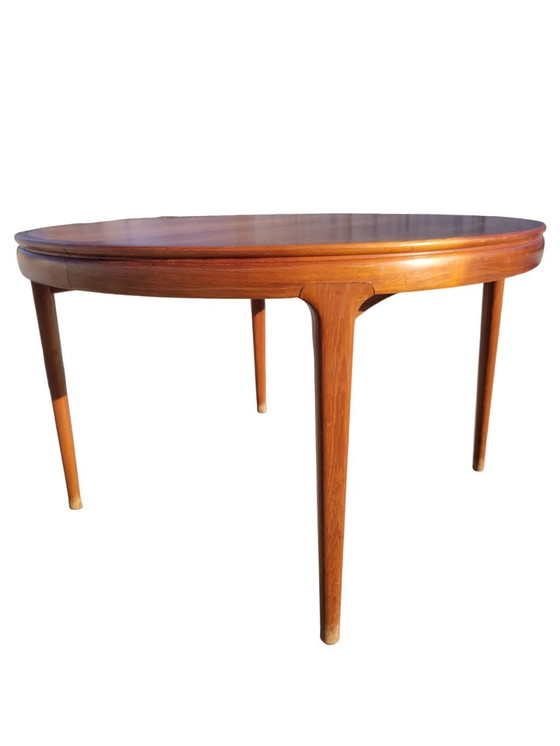 Image 1 of SamCom B Teak Tafel