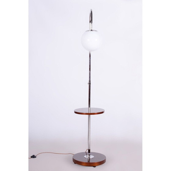 Image 1 of Vintage Art Deco vloerlamp in chroomstaal en walnoot door Jindrich Halabala voor Up Zavody, Tsjecho-Slowakije 1930