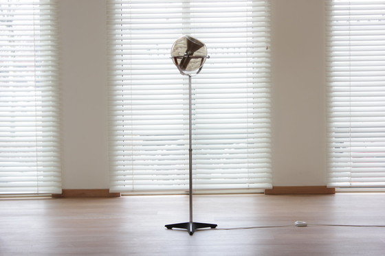 Image 1 of Raak vloerlamp