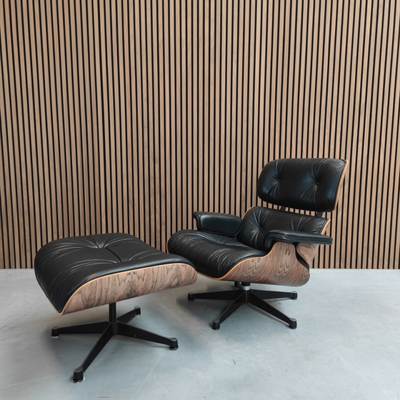 Image 1 of Vitra Eames Lounge chair + Ottoman