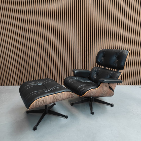 Image 1 of Vitra Eames Lounge chair + Ottoman