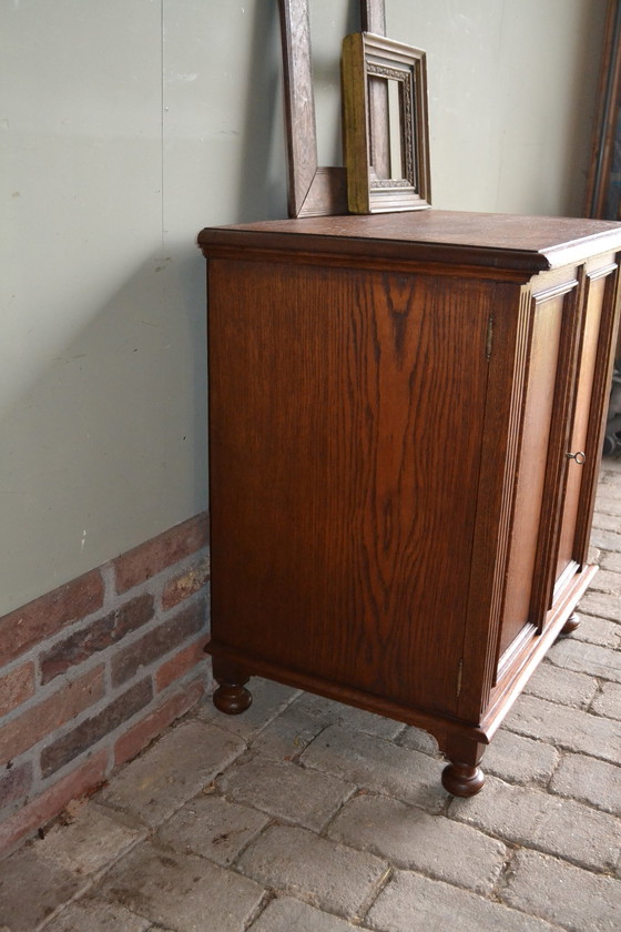 Image 1 of Antieke Eiken Art Deco Dressoir.