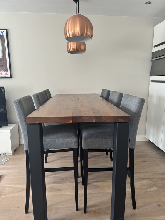 Image 1 of Houtmerk tafel & 6x Mobitech stoelen