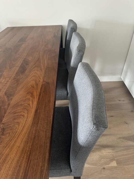 Image 1 of Houtmerk tafel & 6x Mobitech stoelen