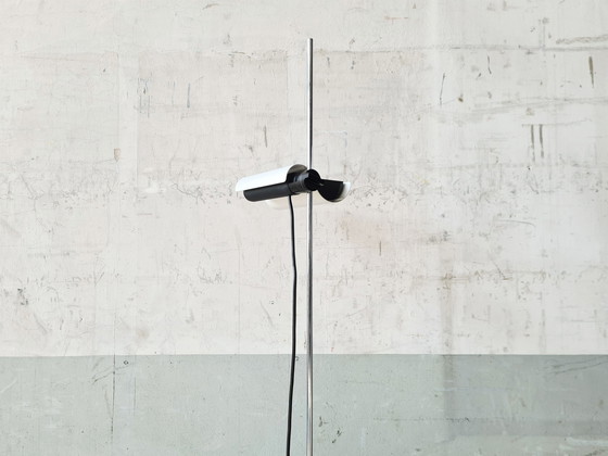 Image 1 of Dim 333 Floor Lamp Van Vico Magistretti Voor Oluce