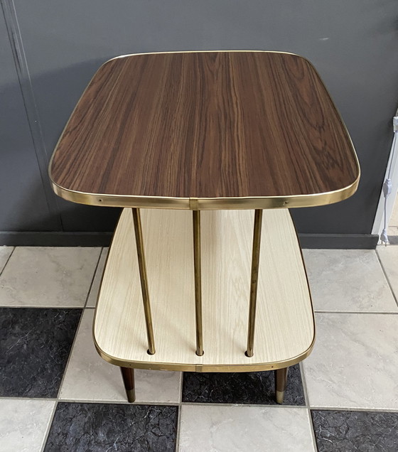 Image 1 of Formica audiotafel, twee niveaus 1960