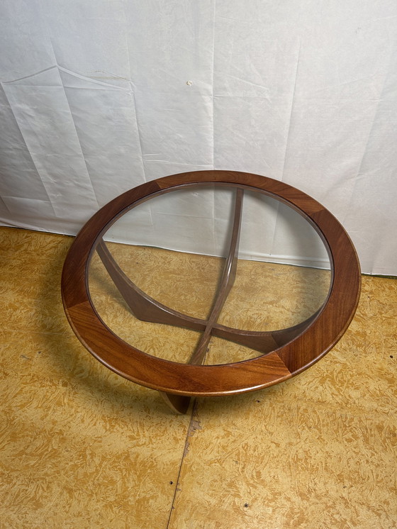 Image 1 of Mid Century Retro Vintage Teak Gplan Astro Salontafel 1960