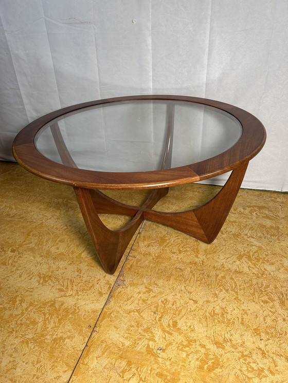 Image 1 of Mid Century Retro Vintage Teak Gplan Astro Salontafel 1960