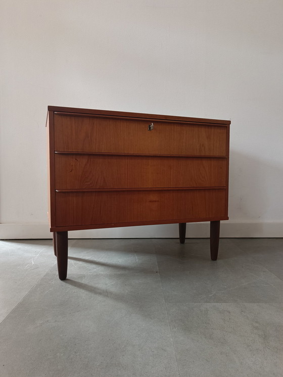 Image 1 of Vintage Deense Ladekast In Teak 