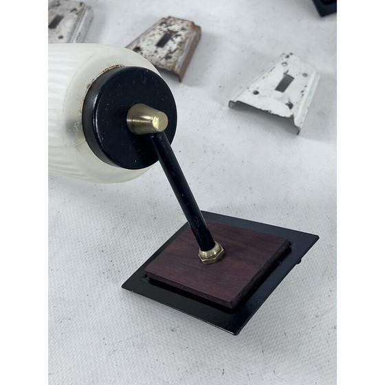 Image 1 of Set van 3 vintage wandlampen in glas, messing, lak en hout, Italië 1950