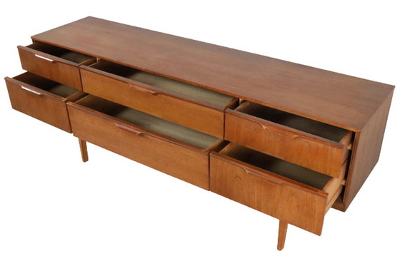 Image 1 of Dressoir austinsuite 'Stockport'