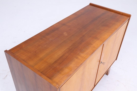 Image 1 of Tijdloze vintage ladekast 60s | Mid Century kast vintage hal opslag retro 70s hout