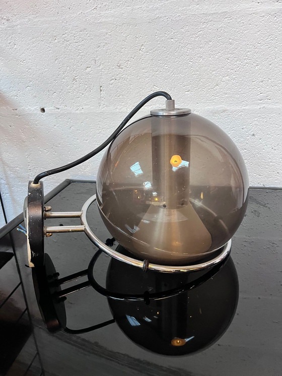 Image 1 of Globe wandlamp van Frank Ligtelijn voor Raak, Circa 1970.