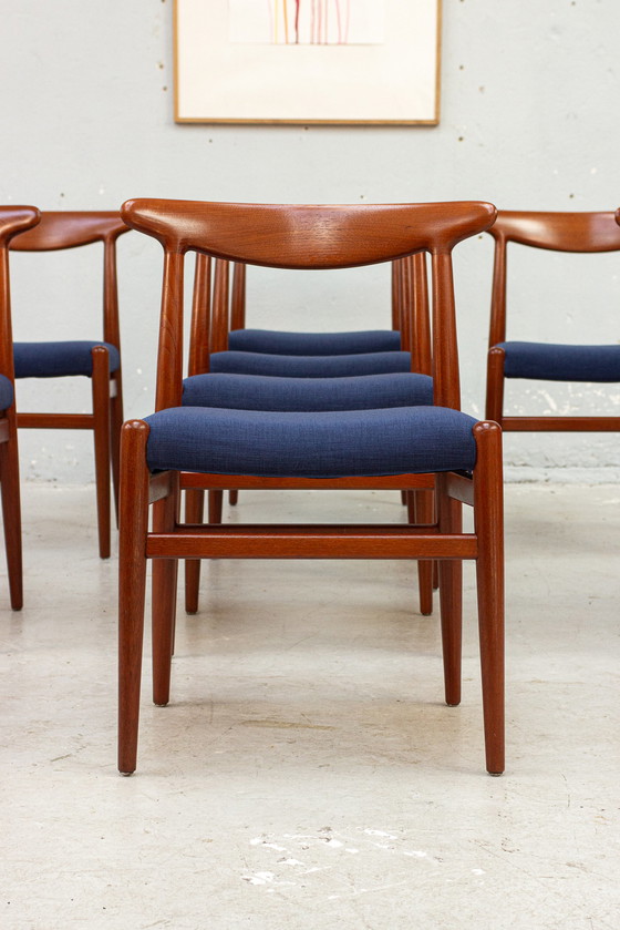 Image 1 of 8X W2 Stoel Hans J. Wegner Cm Madsens Teakhout