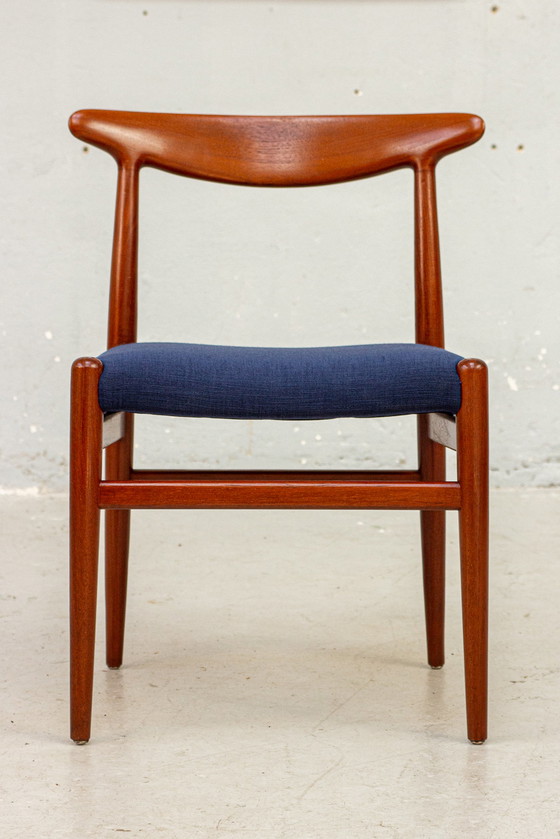 Image 1 of 8X W2 Stoel Hans J. Wegner Cm Madsens Teakhout