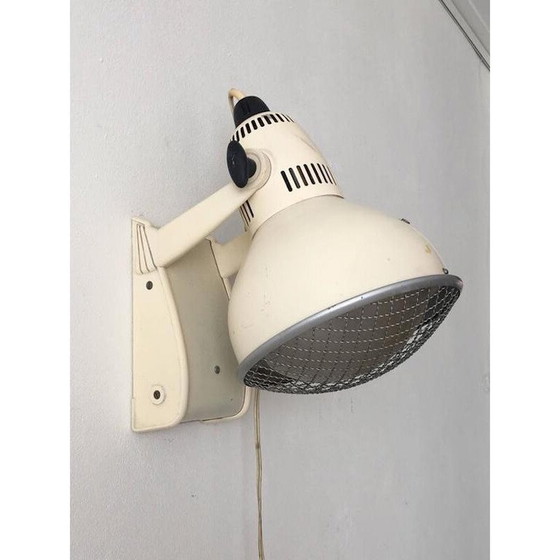 Image 1 of Vintage beige industriële metalen medische lamp voor Philips, Nederland 1960