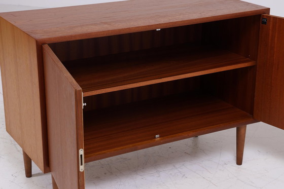 Image 1 of WK Teak ladekast | Mid Century kast | Vintage ladekast Retro schoenenkast hal hout