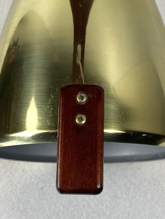 Image 1 of V488 wandlamp in teak en messing van Hans Agne Jakobsson, 1960S