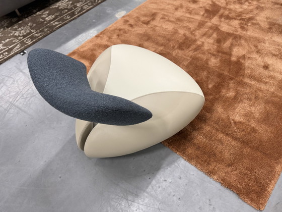 Image 1 of Leolux Pallone Fauteuil Senso Egret, Off-White & Monza Stof