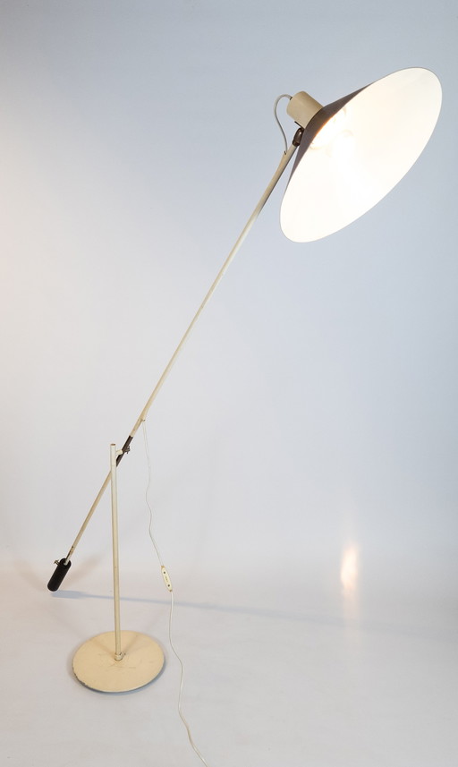 Anvia ontwerp J.J.M. Hoogervorst vloerlamp