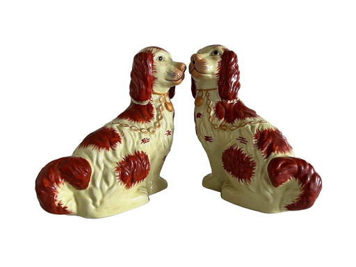  Set Van Twee Grote Antieke Staffordshire Honden Ofwel Hoerenhondjes 