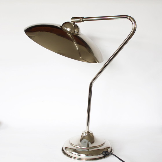 Image 1 of Bauhaus verchroomde lamp uit het ruimte tijdperk