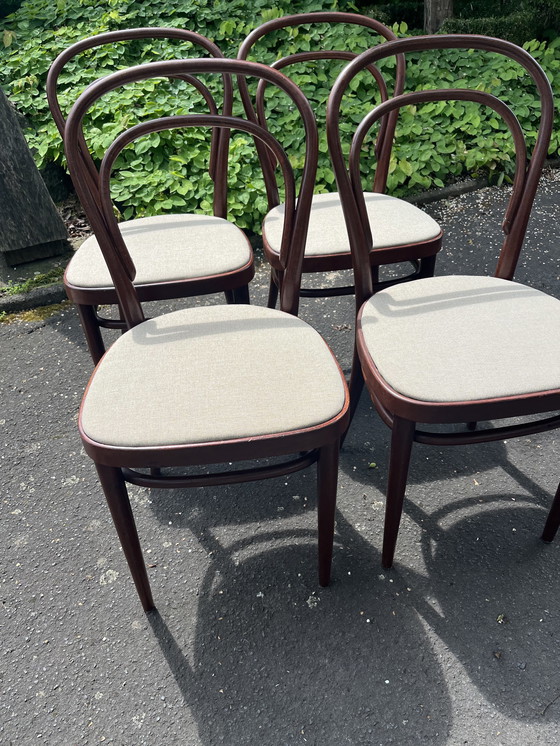 Image 1 of 4x Thonet 214 stoelen