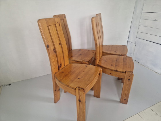 Image 1 of Vintage Brutalistisch Dennenhouten Stoelen