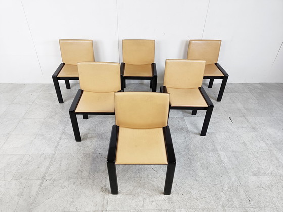 Image 1 of 6x Vintage leren en lak eetkamerstoelen