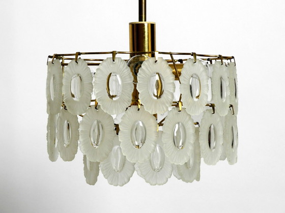 Image 1 of Italiaanse Mid Century kroonluchter met ovale Murano glazen