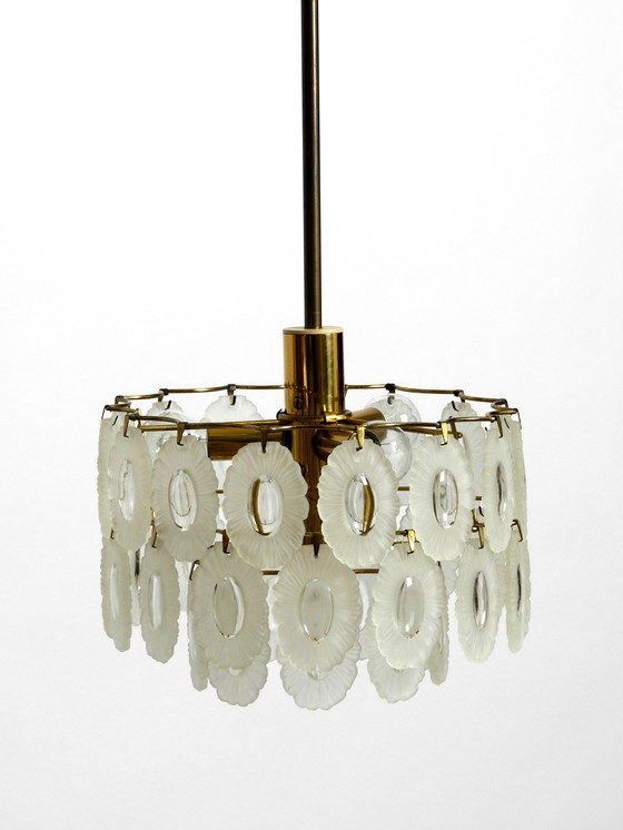 Image 1 of Italiaanse Mid Century kroonluchter met ovale Murano glazen