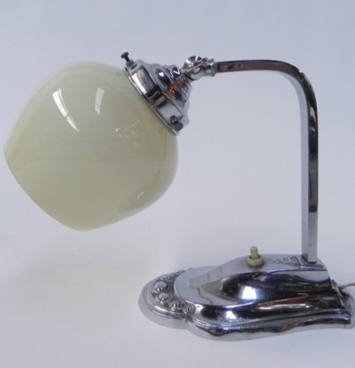 Art deco bureaulamp met verstelbare kap