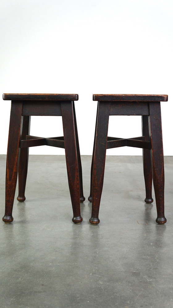 Image 1 of 2 x Eikenhouten kruk/ stool