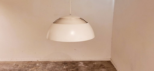  Midcentury Deense AJ Royal 500 hanglamp in wit van Arne Jacobsen voor Louis Poulsen, jaren 60