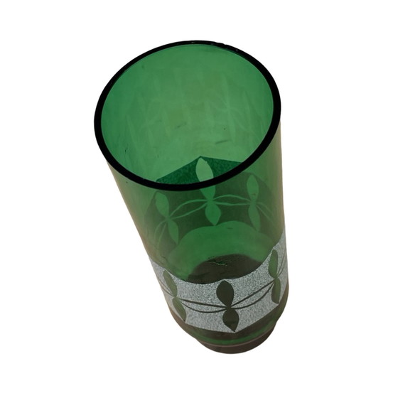 Image 1 of Vaas van groen glas, Veb Kunst Glas Wasungen, Duitsland, 1960S